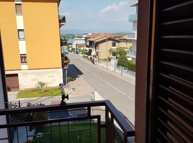 Monolocale A Vista Lago Appartement Peschiera del Garda